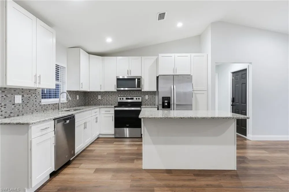 146 Plantation Drive Labelle, FL 33935