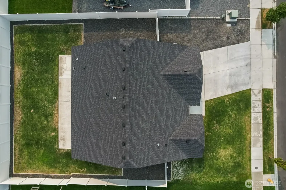 4229 W Cove West Drive Moses Lake, WA 98837