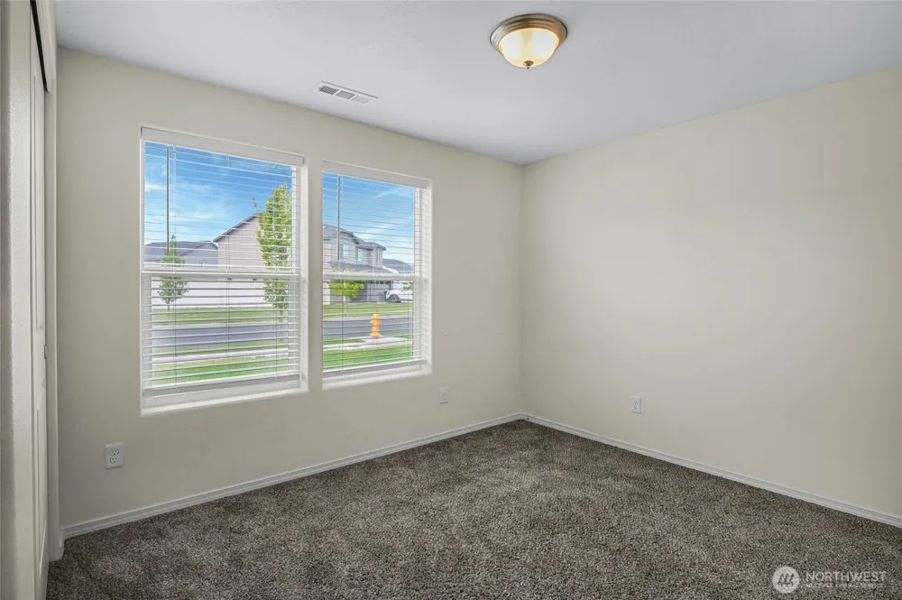 4229 W Cove West Drive Moses Lake, WA 98837