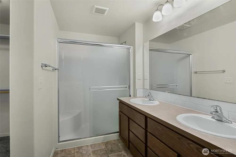4229 W Cove West Drive Moses Lake, WA 98837