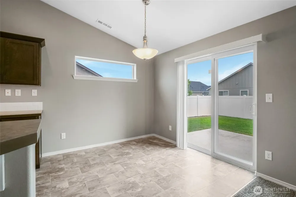 4229 W Cove West Drive Moses Lake, WA 98837
