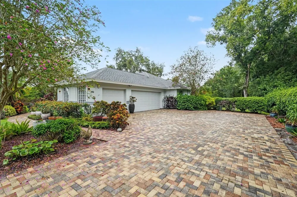 2950 ST ANDREWS BOULEVARD Tarpon Springs, FL 34688