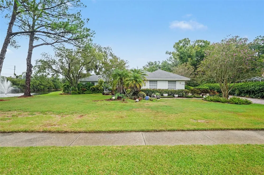 2950 ST ANDREWS BOULEVARD Tarpon Springs, FL 34688