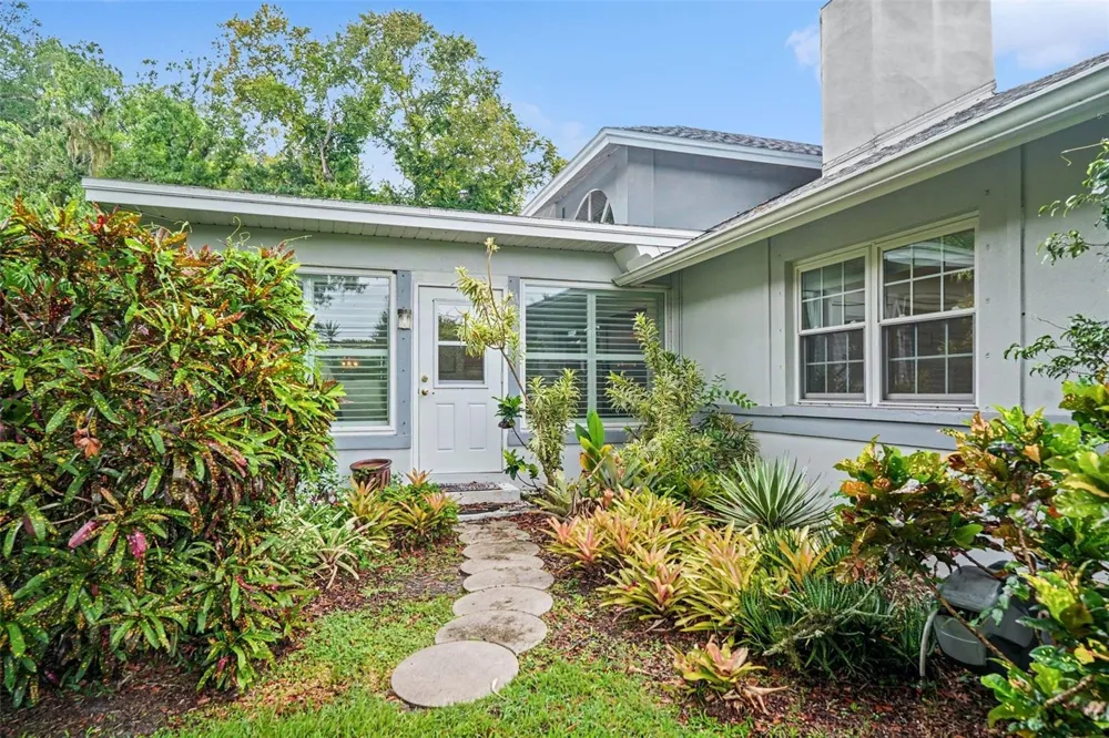 2950 ST ANDREWS BOULEVARD Tarpon Springs, FL 34688