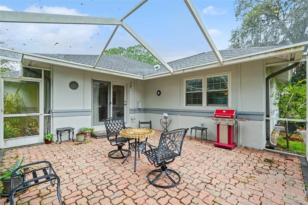 2950 ST ANDREWS BOULEVARD Tarpon Springs, FL 34688