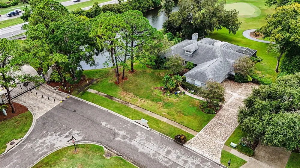 2950 ST ANDREWS BOULEVARD Tarpon Springs, FL 34688