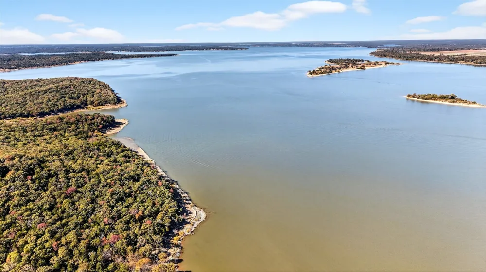 137 Anderson Lane Pottsboro, TX 75076