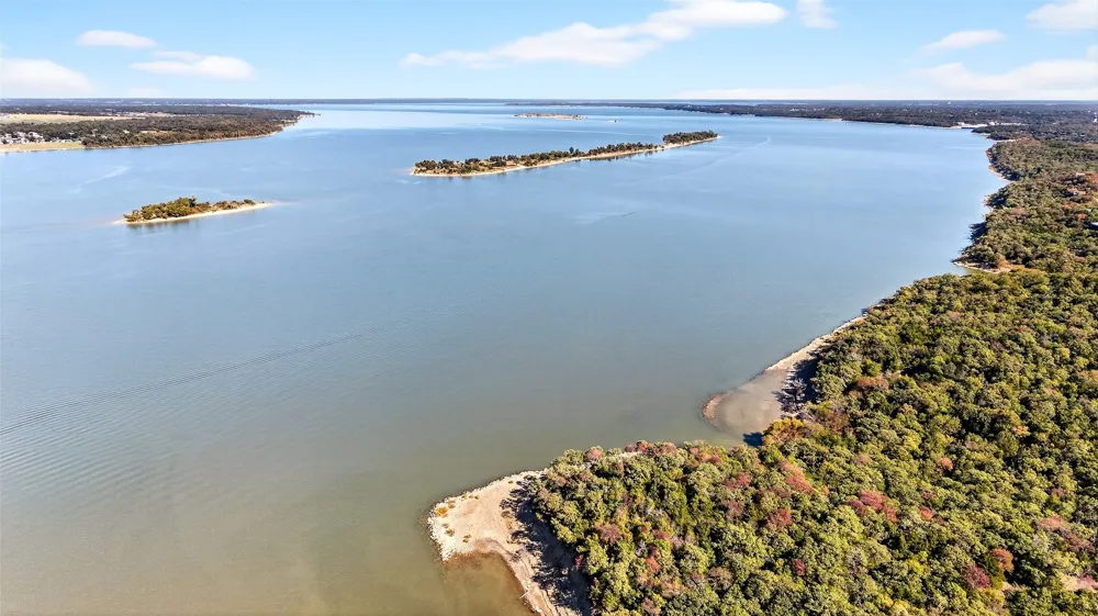 137 Anderson Lane Pottsboro, TX 75076