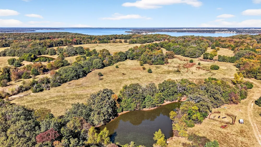 137 Anderson Lane Pottsboro, TX 75076