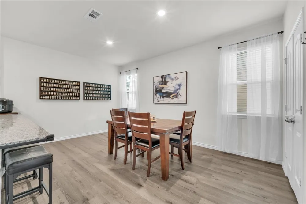 5645 Willamette Drive Fort Worth, TX 76119