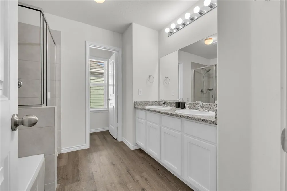 5645 Willamette Drive Fort Worth, TX 76119