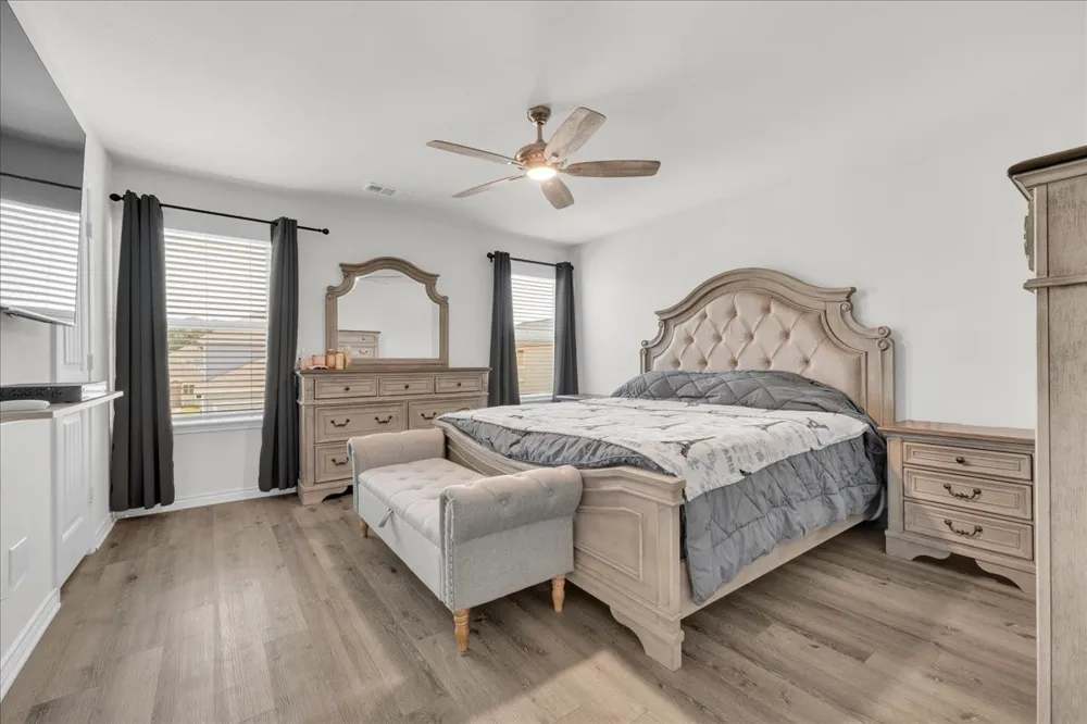 5645 Willamette Drive Fort Worth, TX 76119