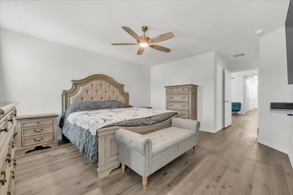 5645 Willamette Drive Fort Worth, TX 76119