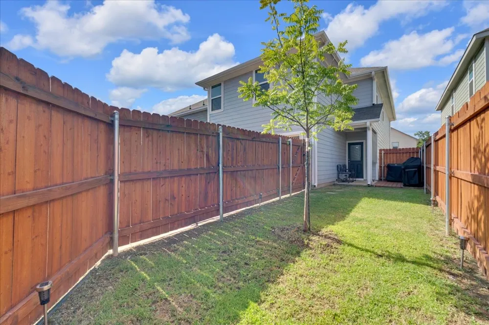 5645 Willamette Drive Fort Worth, TX 76119
