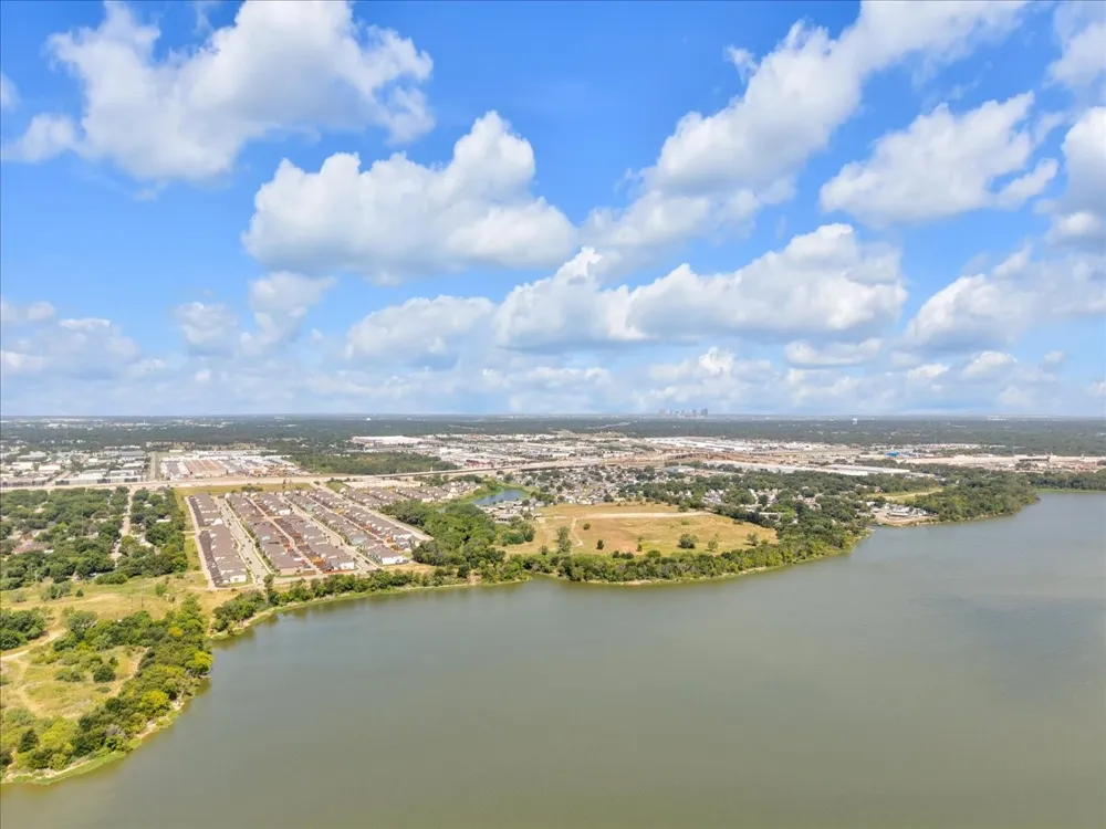5645 Willamette Drive Fort Worth, TX 76119