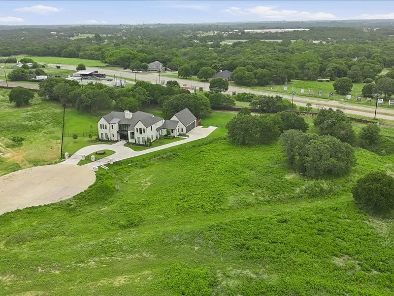 1109 Vera Court Bartonville, TX 76226