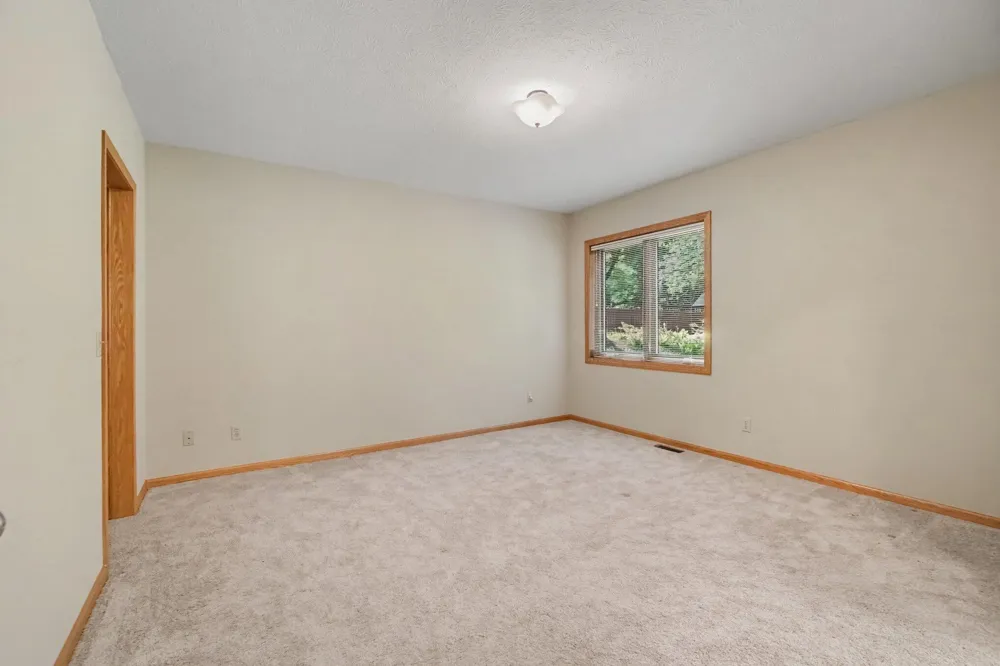 5243 Saddle Club Drive Kalamazoo, MI 49009