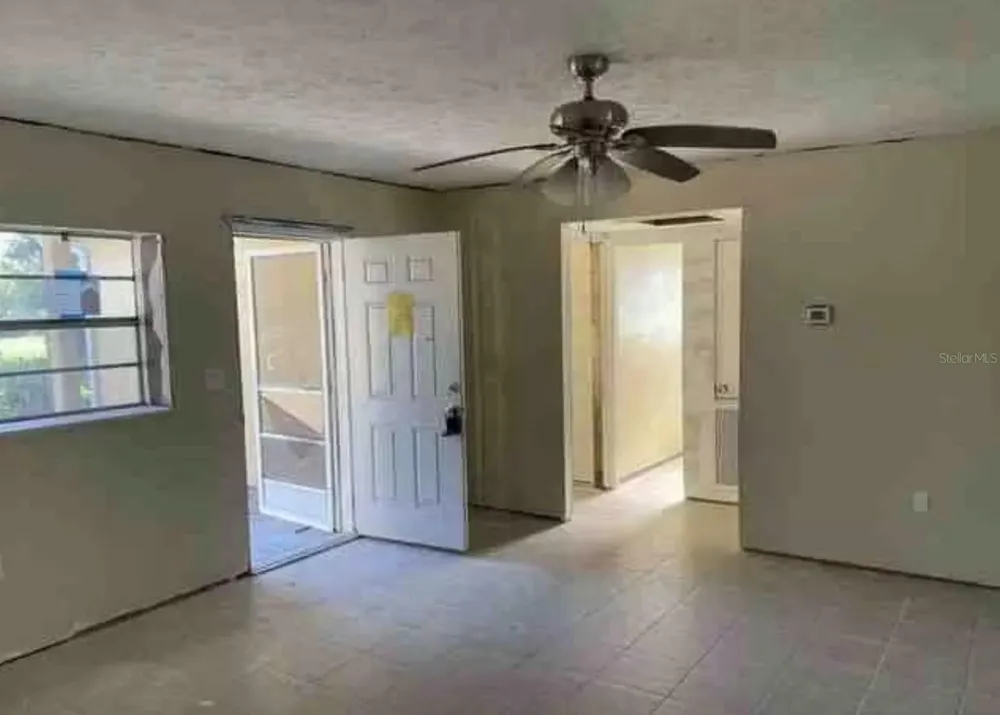 806 W SHELL POINT ROAD Ruskin, FL 33570
