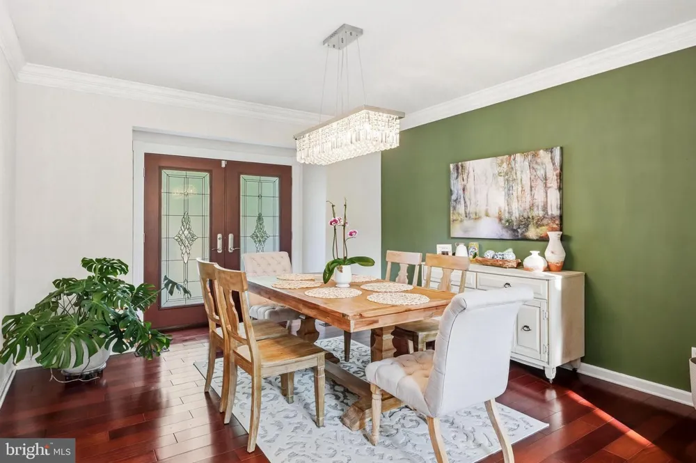 276 GREENTREE ROAD Sewell, NJ 08080