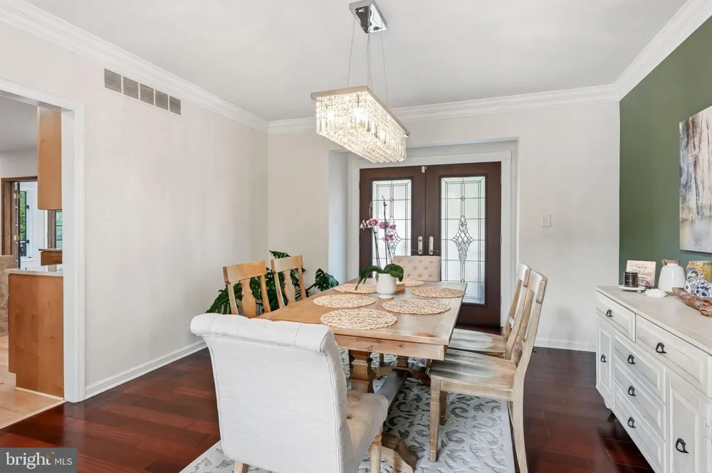276 GREENTREE ROAD Sewell, NJ 08080