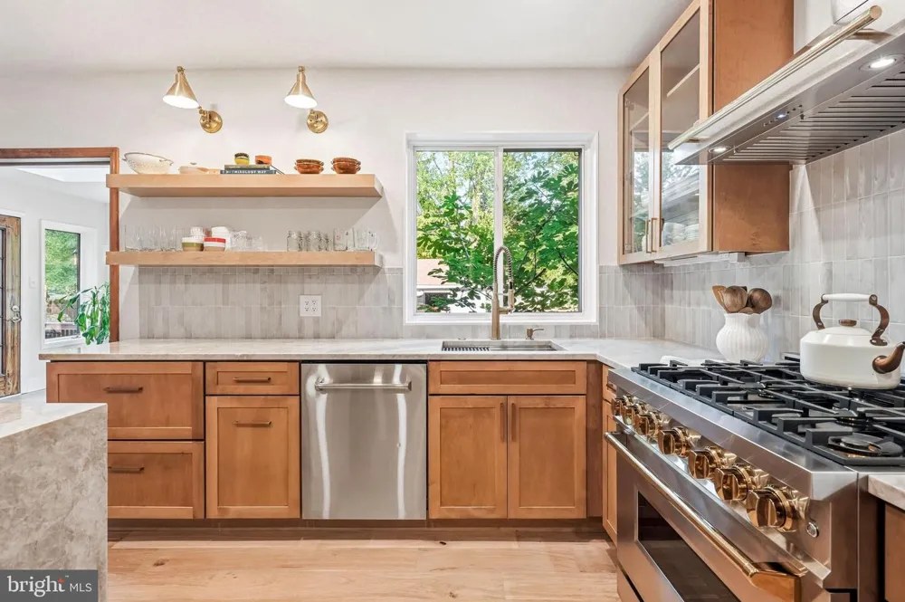 276 GREENTREE ROAD Sewell, NJ 08080