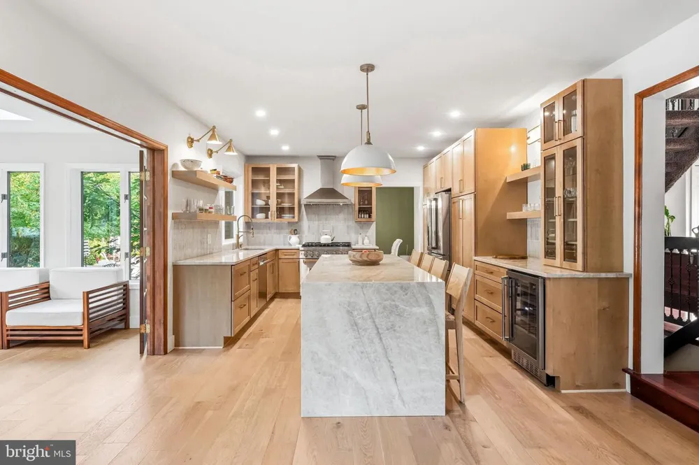 276 GREENTREE ROAD Sewell, NJ 08080
