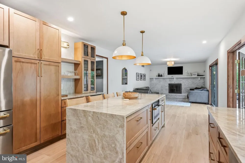 276 GREENTREE ROAD Sewell, NJ 08080