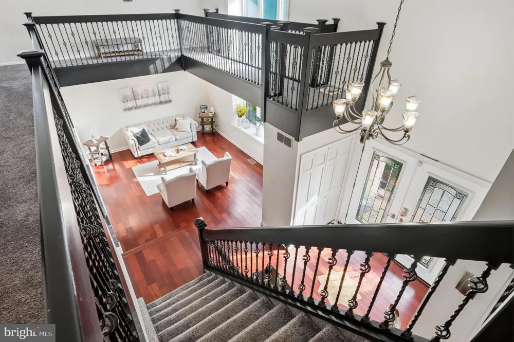 276 GREENTREE ROAD Sewell, NJ 08080