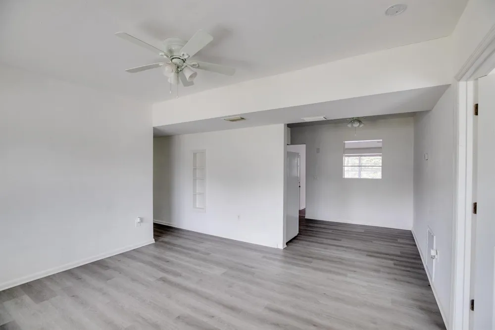1625 30TH AVENUE Vero Beach, FL 32960