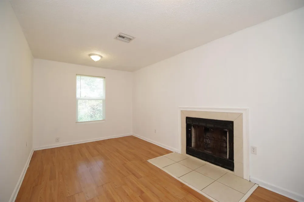 2046 54TH AVENUE Vero Beach, FL 32966