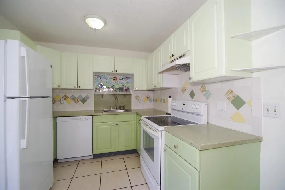 2046 54TH AVENUE Vero Beach, FL 32966