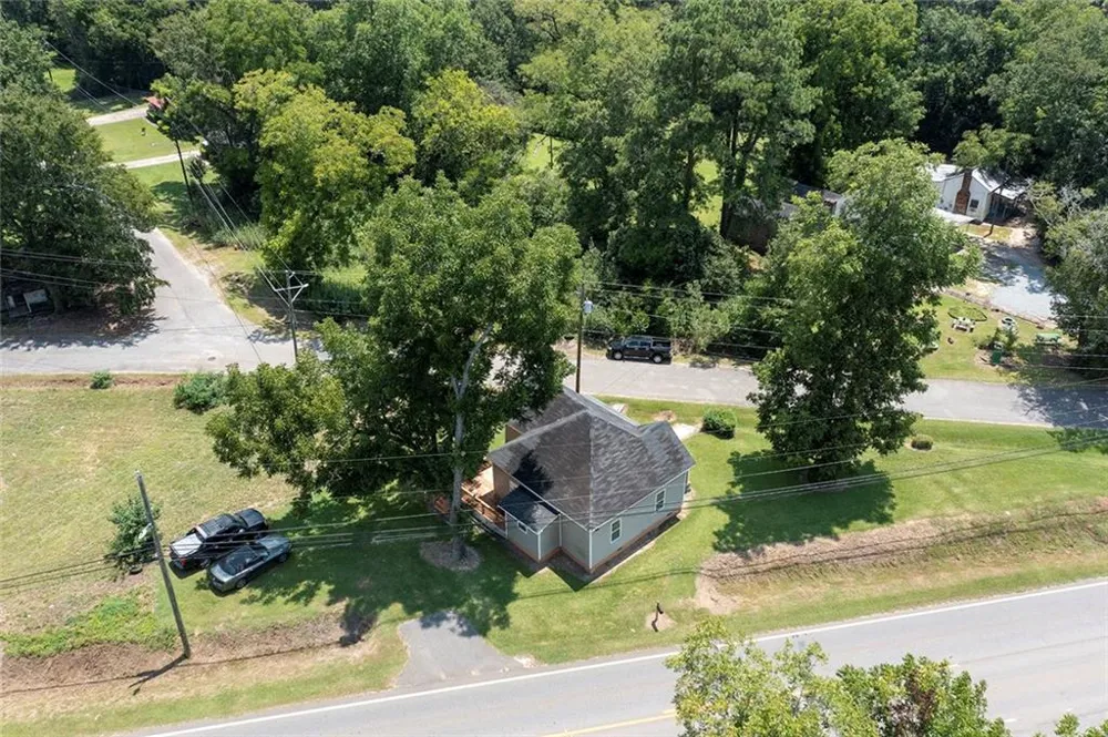 823 Cooper Drive NE Dawson, GA 39842