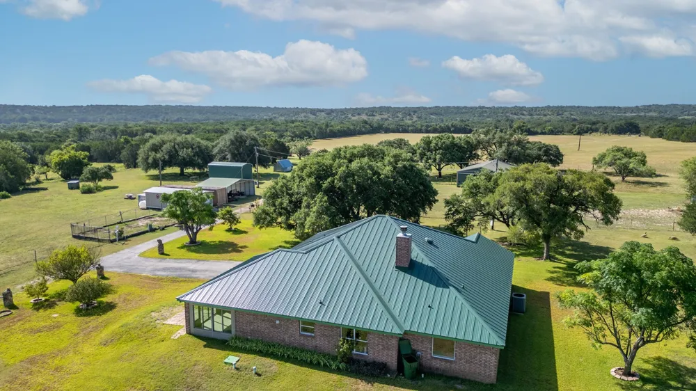853 County Road 4390 Kempner, TX 76539