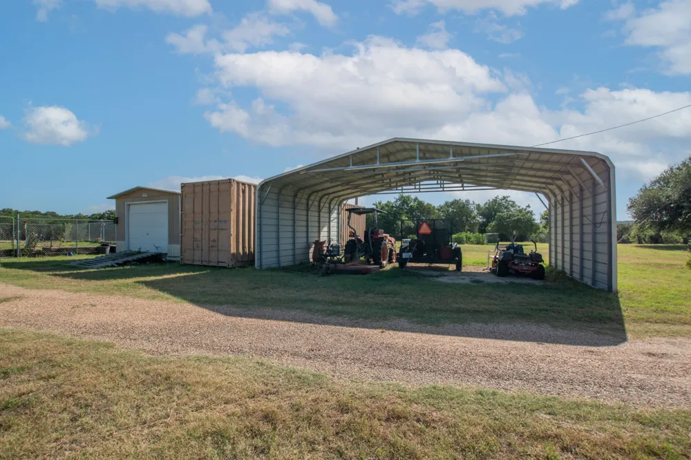853 County Road 4390 Kempner, TX 76539