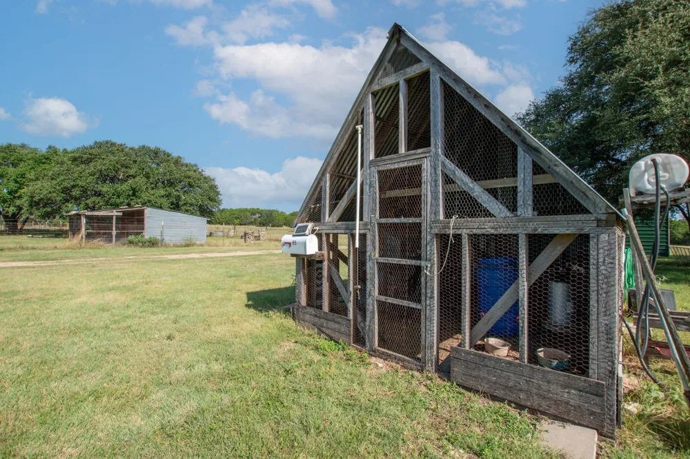 853 County Road 4390 Kempner, TX 76539