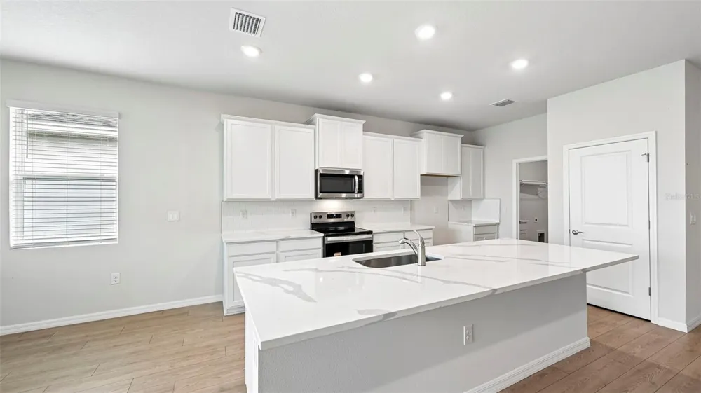 4343 FENCE ROW COURT Lakewood Ranch, FL 34211