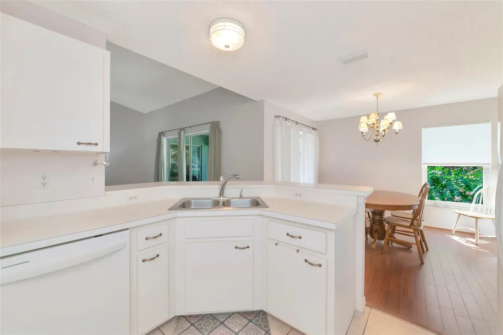 2405 ICECAPADE DRIVE Sarasota, FL 34240