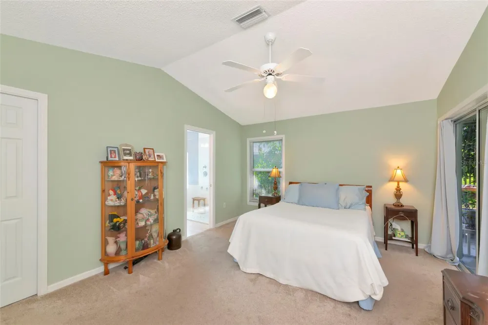 2405 ICECAPADE DRIVE Sarasota, FL 34240
