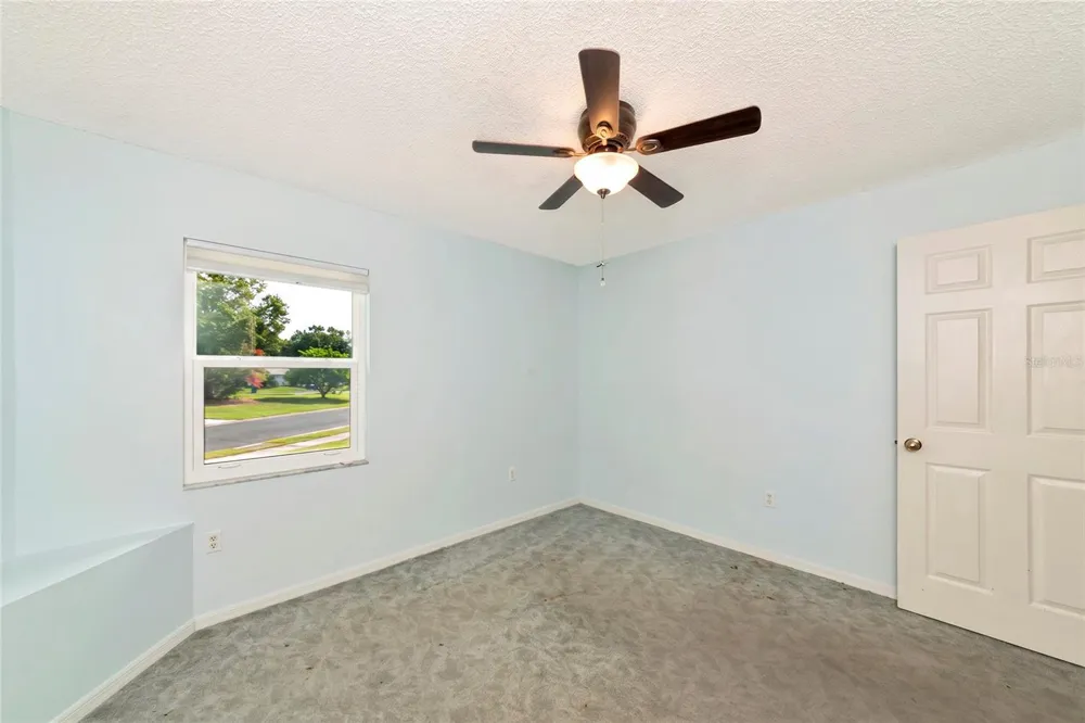2405 ICECAPADE DRIVE Sarasota, FL 34240