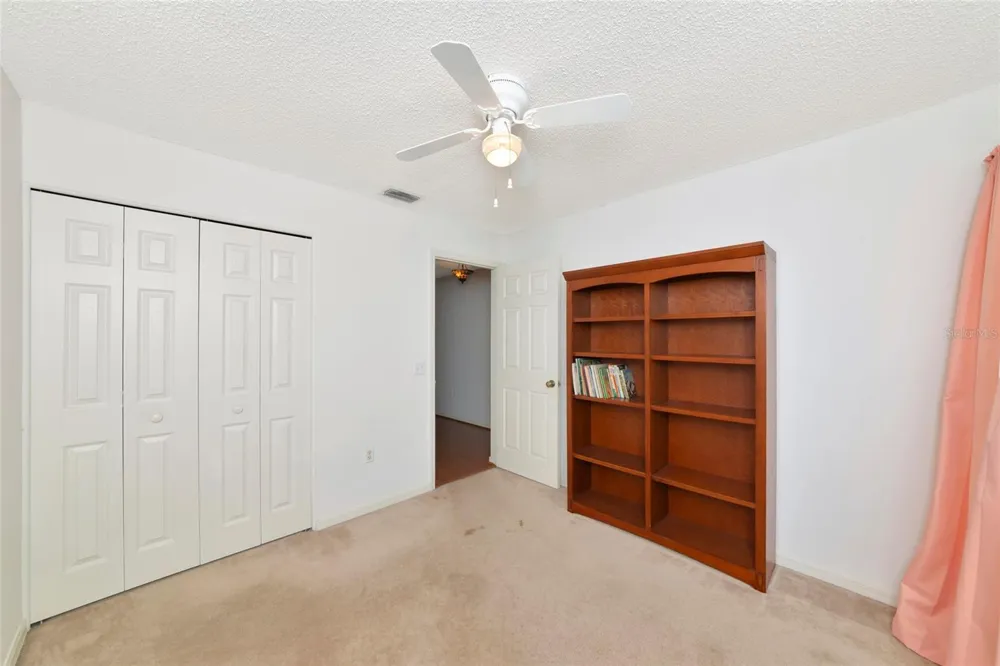 2405 ICECAPADE DRIVE Sarasota, FL 34240