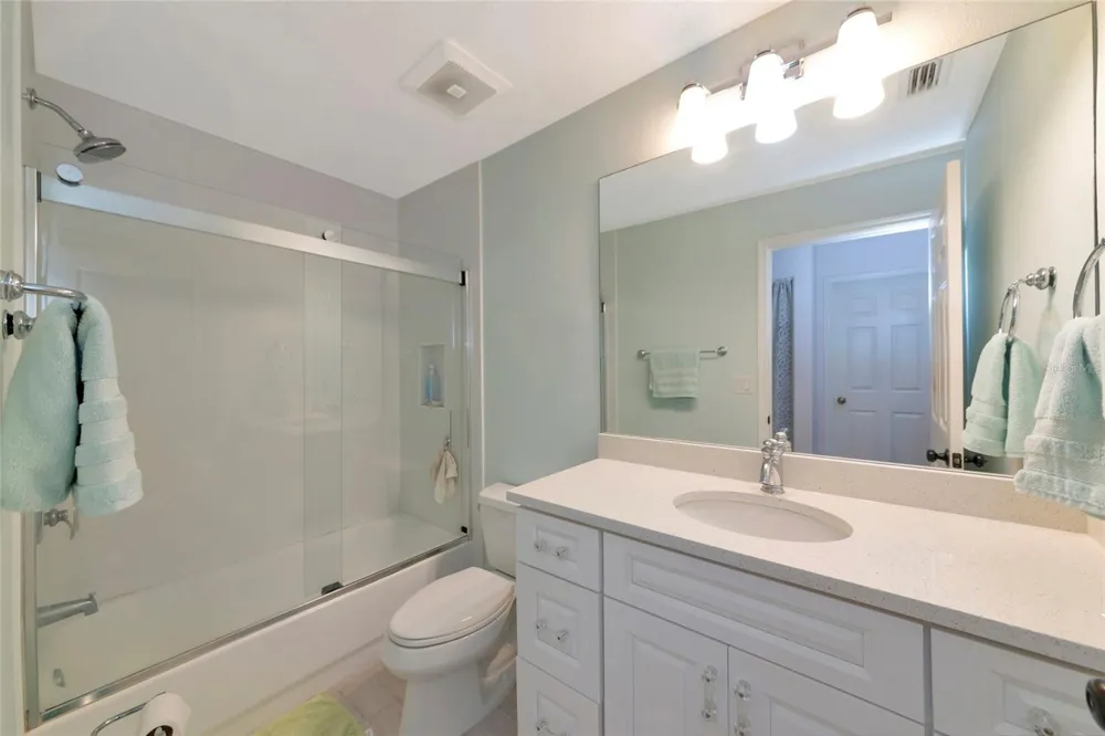 2405 ICECAPADE DRIVE Sarasota, FL 34240
