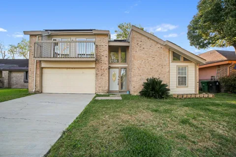 12323 Split Rail Lane