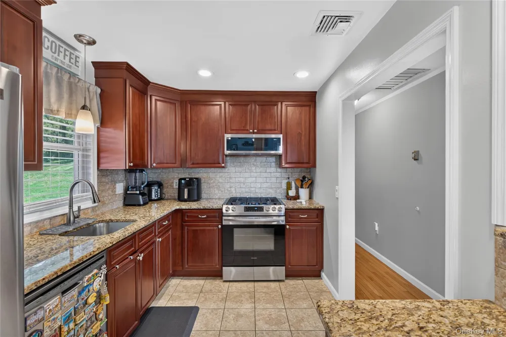 354 Robinson Avenue Newburgh, NY 12550