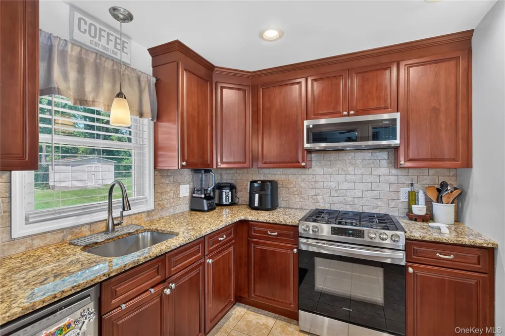 354 Robinson Avenue Newburgh, NY 12550