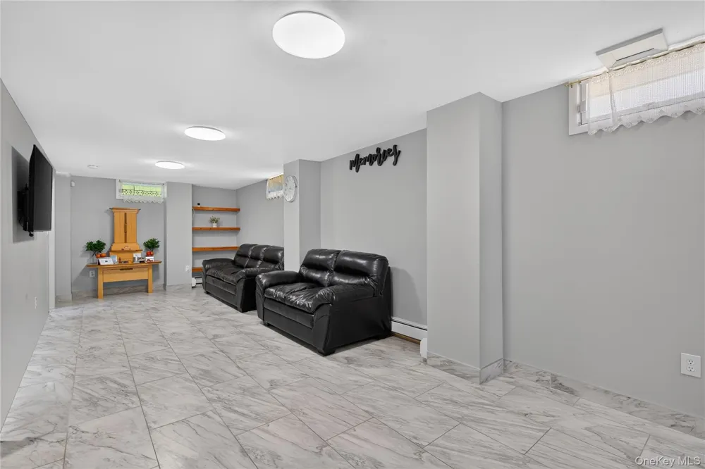 354 Robinson Avenue Newburgh, NY 12550