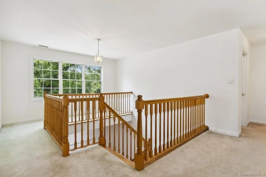 921 Shore Acres Drive Mamaroneck, NY 10543