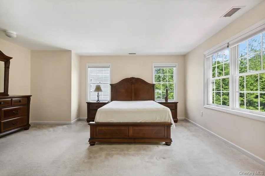921 Shore Acres Drive Mamaroneck, NY 10543
