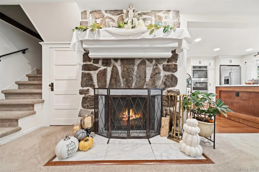 17 Nightingale Trail E Wurtsboro, NY 12790