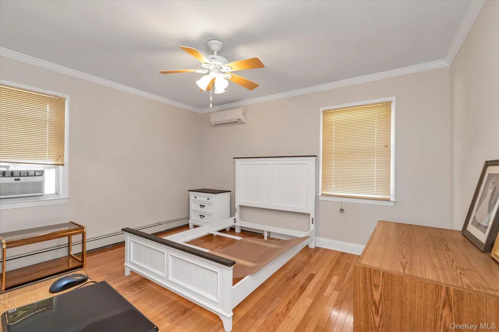 810 Ibsen Street Woodmere, NY 11598