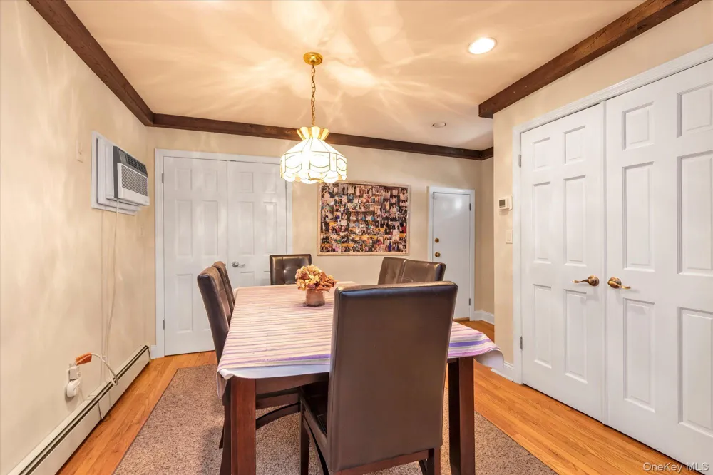 810 Ibsen Street Woodmere, NY 11598